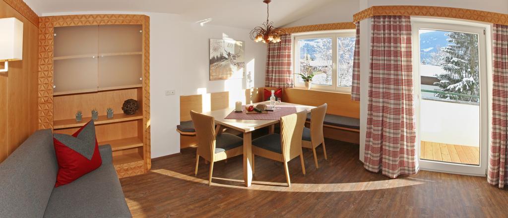 Appartements Alpenkristall Zell am Ziller Exterior photo